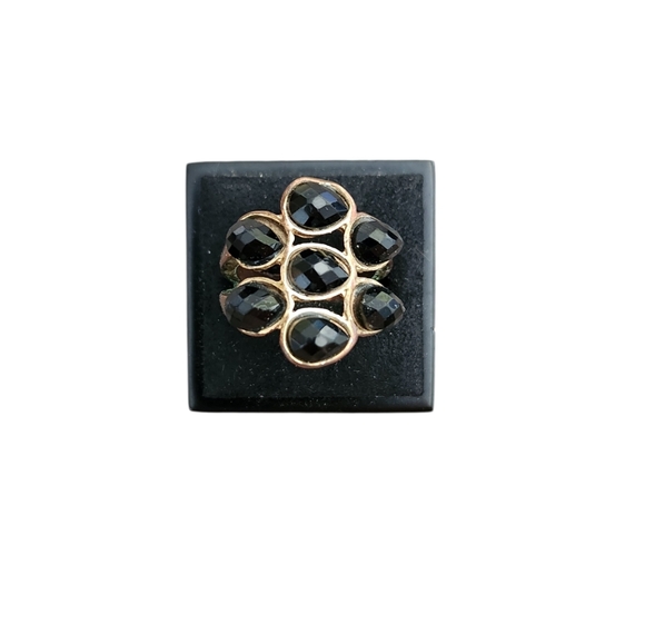 Jewelry - Size 7.5 Tarnished Bronze Toned Black Faceted Stone Cluster Ring